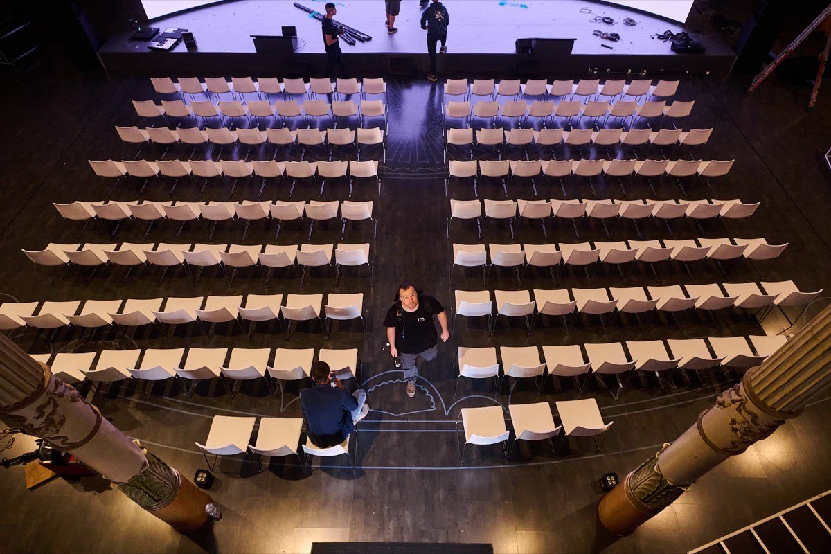 Vista cenital de la sala antes de abrir puertas
